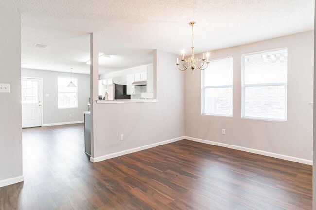 Building Photo - 3335 Lipizzan Dr