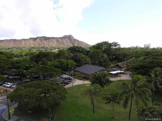 Primary Photo - 134 Kapahulu Ave