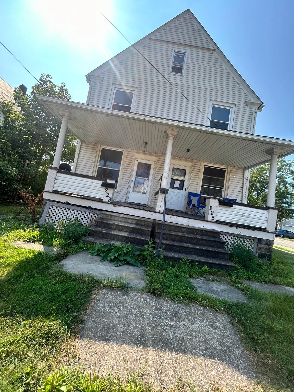 223 W 29th St Lorain, OH 44055 – photo 1
