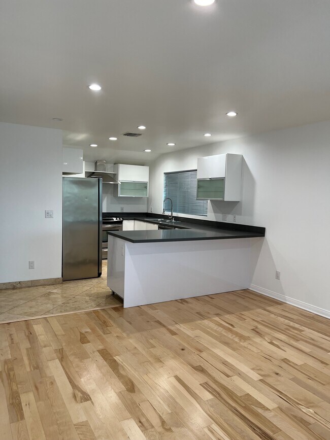 Foto del edificio - 1146 N Clark St
