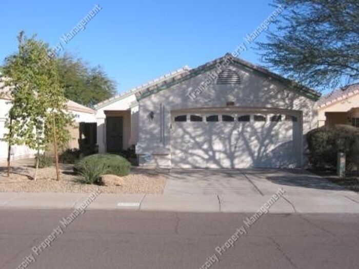 Phoenix Home for Rent 3 Beds 2 baths wit... House for Rent in