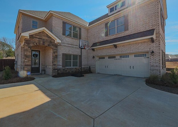 Foto principal - 313 Currituck Dr