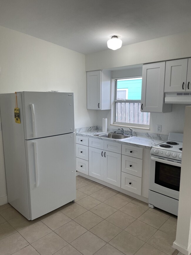 Photo - 11135 2nd St E House