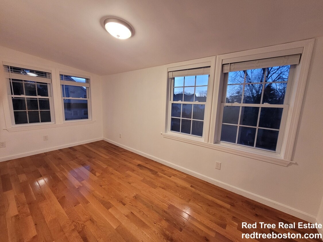 31 Lyman Ave Unit 2, Medford, MA 02155 Apartments in Medford, MA