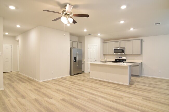 Foto del edificio - 1424 Merritt Rd