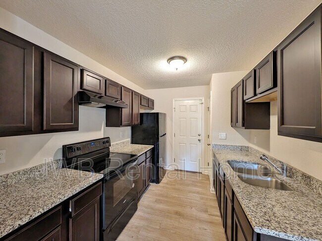 Building Photo - 4939 Campenella Dr