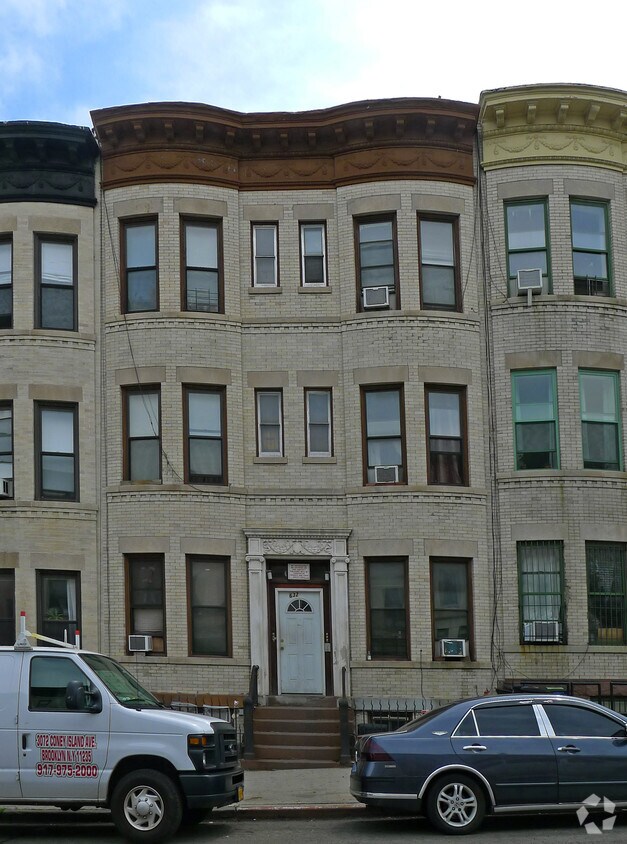 Building Photo - 632 Sterling Pl