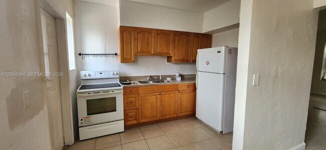 Foto del edificio - 730 83rd St