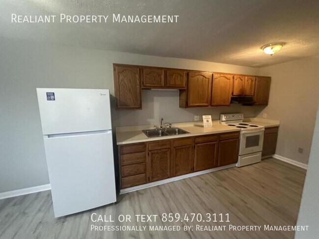 Foto del edificio - 120 Wichita Dr., 120 Wichita Dr Unit D