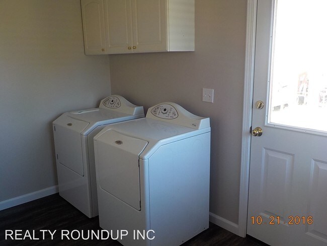 Foto del edificio - 2 br, 1 bath House - 1123 Hood Franklin Rd