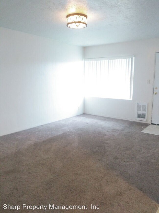 Foto del edificio - 913-915 Cedar St