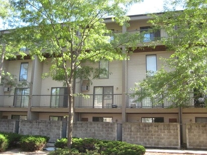 Primary Photo - 201 S. Wright St., Champaign