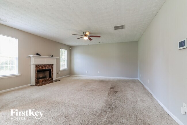 Building Photo - 8292 N Sterling Lakes Dr