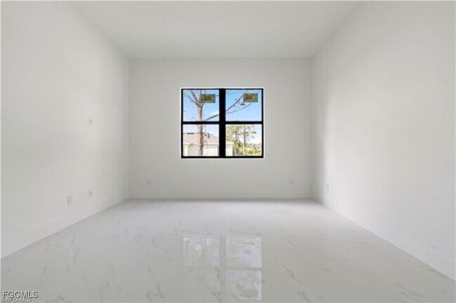 Foto del edificio - 467 Paddock St