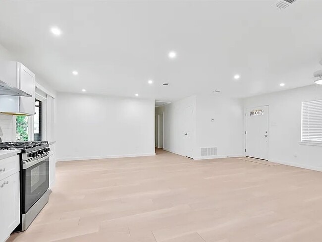 Foto del edificio - 1110 3rd St