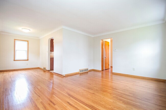 Foto del edificio - 320 Somerset St