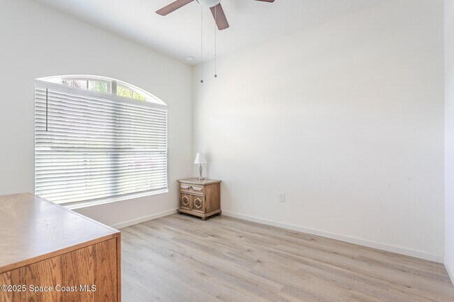 Foto del edificio - 560 Remington Green Dr SE