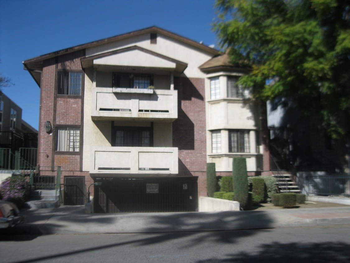 Primary Photo - 251 W Verdugo Ave