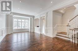 Photo du bâtiment - 330 Elm Rd