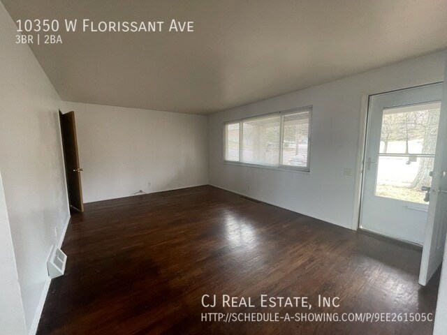 Foto del edificio - 10350 W Florissant Ave
