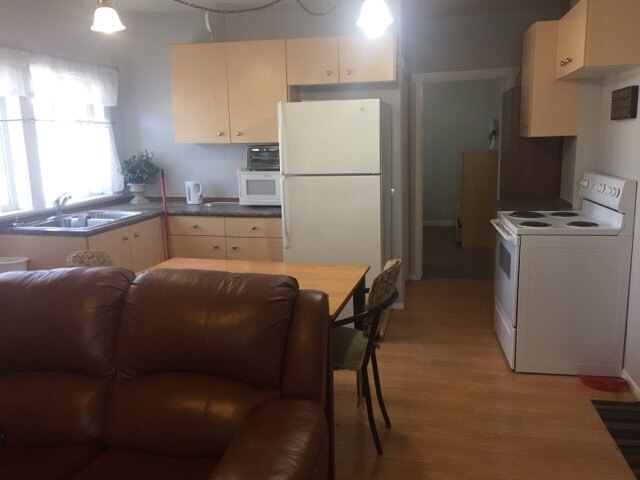 Photo du bâtiment - 5108-5150 50 St