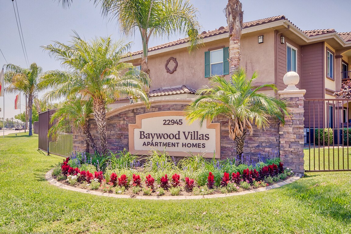 Primary Photo - Baywood Villas Apartments