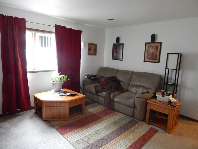 Interior Photo - 8903 35th St W