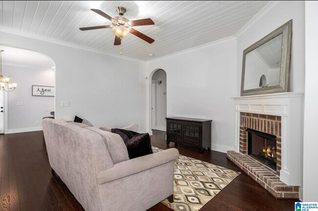 Foto del edificio - 2824 Montevallo Park Rd