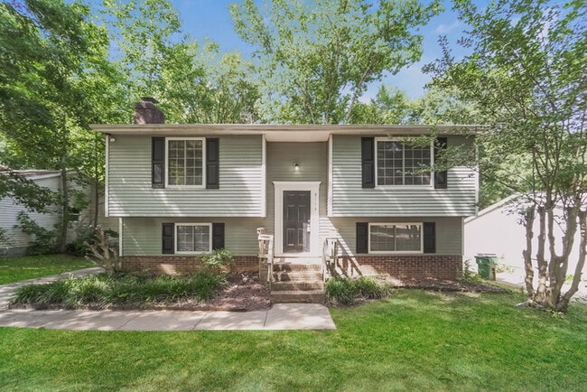 Building Photo - 8114 Bald Ridge Dr