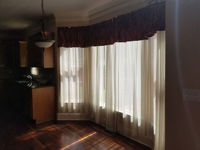 Foto del edificio - 2209 Talbott Ct