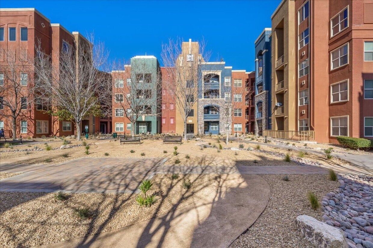 Primary Photo - Top Floor 3 Bedroom Mid-rise at Manhattan