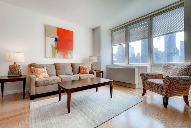 Foto del edificio - 400 E 66th St