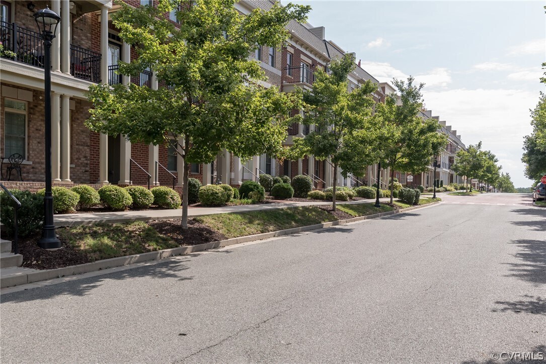 2417 Liesfeld Parkway, Glen Allen, VA 23060 Condo for Rent in Glen