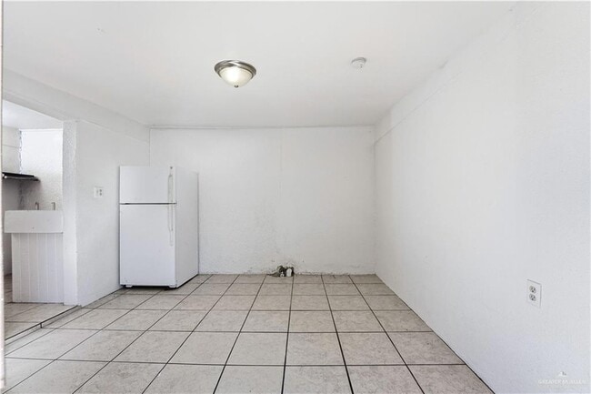 Foto del edificio - 8516 Hendrix Ave