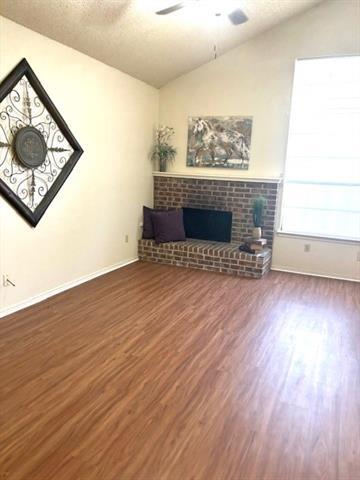 Building Photo - 4371 Hulen Cir E