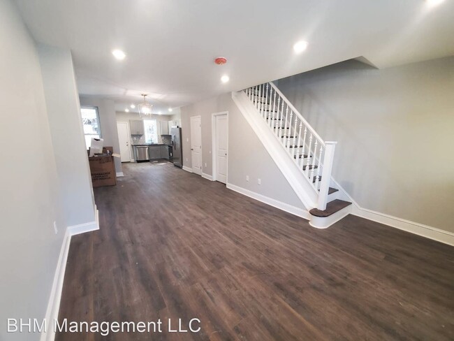 Building Photo - 3 br, 1.5 bath House - 6551 N Lambert St