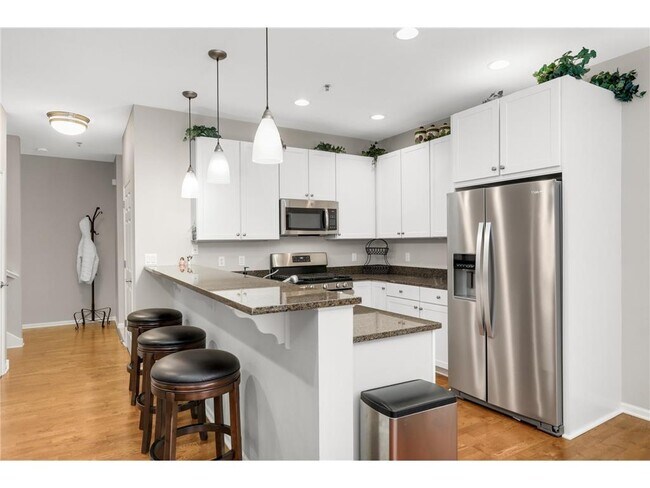 Foto del edificio - 17710 Valley Cove Ct