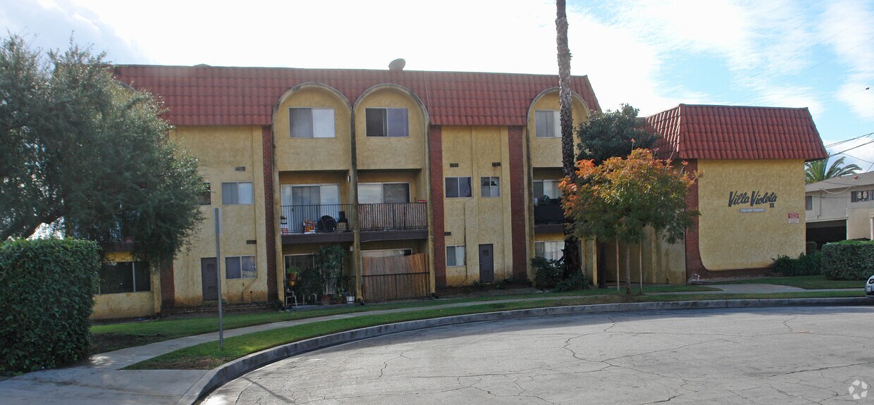 Building Photo - Villa Violeta Ii Apartments