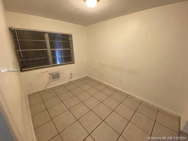 Building Photo - 20 NW 71st St