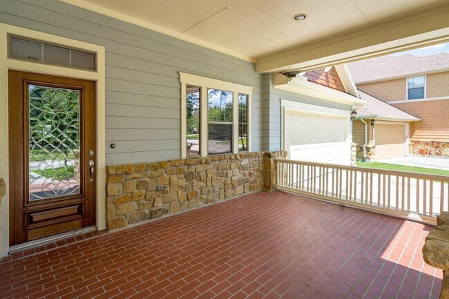 Building Photo - 66 W Tapestry Park Cir