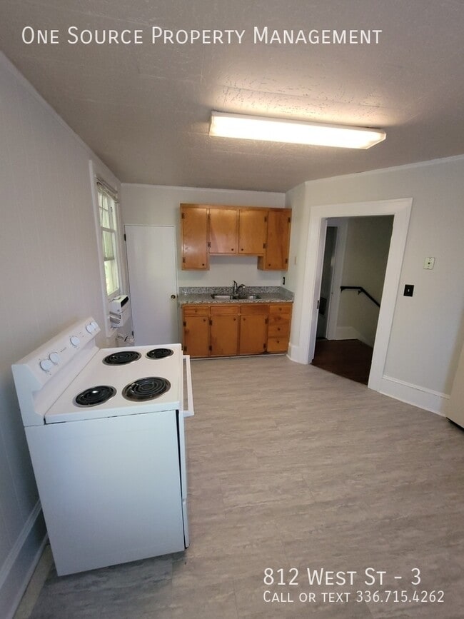 Building Photo - 812 West St