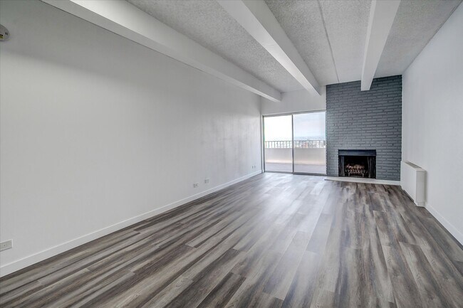 Foto del edificio - 130 N Pearl St