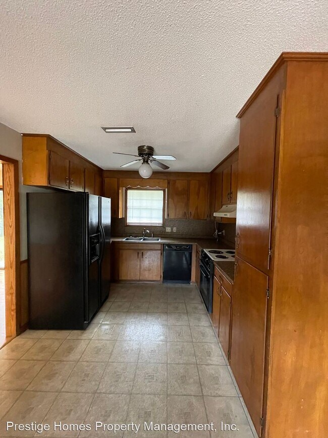Foto del edificio - 3 br, 2 bath House - 801 Melbourne Drive