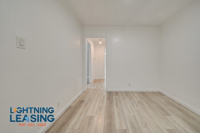 Foto del edificio - 1363 1/2 Hauser Blvd-1D