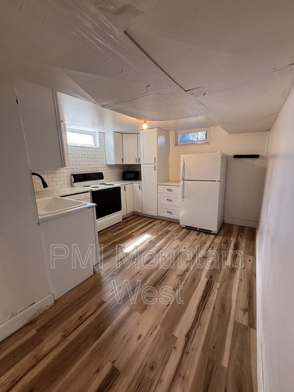 Primary Photo - 724 N 1200 E St