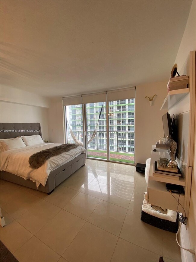 Foto del edificio - 1717 N Bayshore Dr