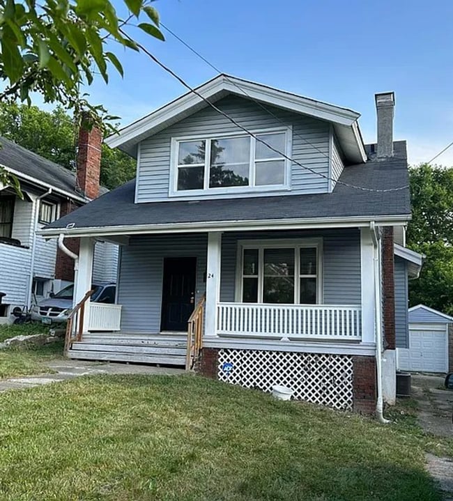 Hidden Gem on a Quiet No-Outlet Street – Move-In Ready 3BR with Garage & Deck Near I-75 - Hidden Gem on a Quiet No-Outlet Street – Move-In Ready 3BR with Garage & Deck Near I-75 House