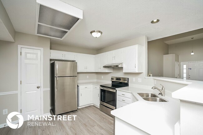 Foto del edificio - 1705 Pine Crest Ct