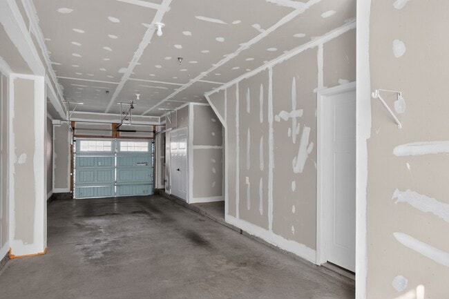 Building Photo - 7023 Mahant Way