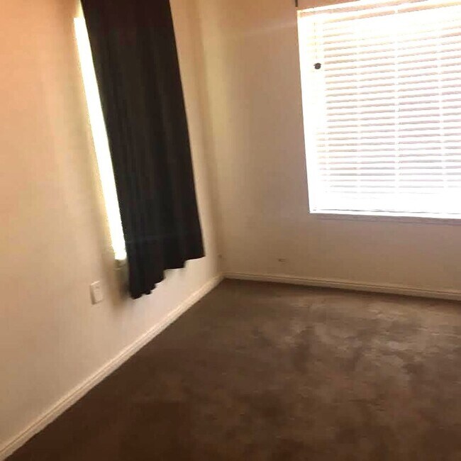 Foto del edificio - 3 Bedroom Home Located in Downtown Provo